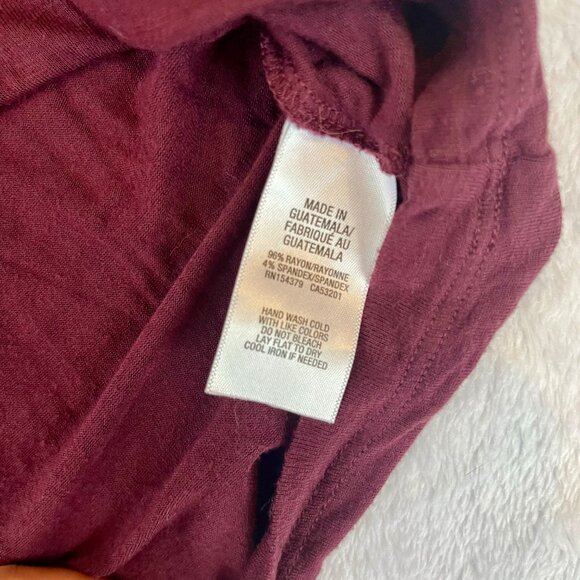 Aeropostale, Burgundy Top, Size M - Picture 7 of 9